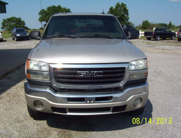 GMC Sierra 2500 2004 photo 4