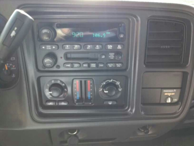 GMC Sierra 2500 2004 photo 5