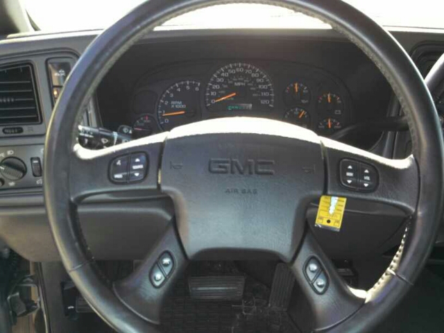 GMC Sierra 2500 2004 photo 9