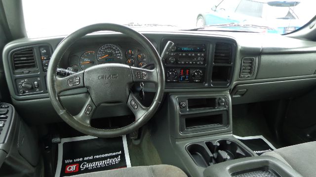 GMC Sierra 2500 2004 photo 5