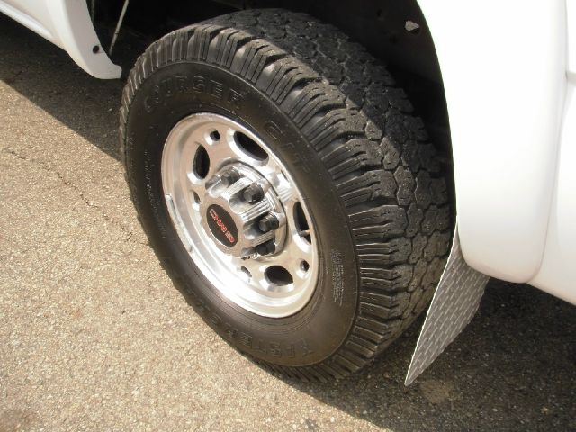 GMC Sierra 2500 2004 photo 4