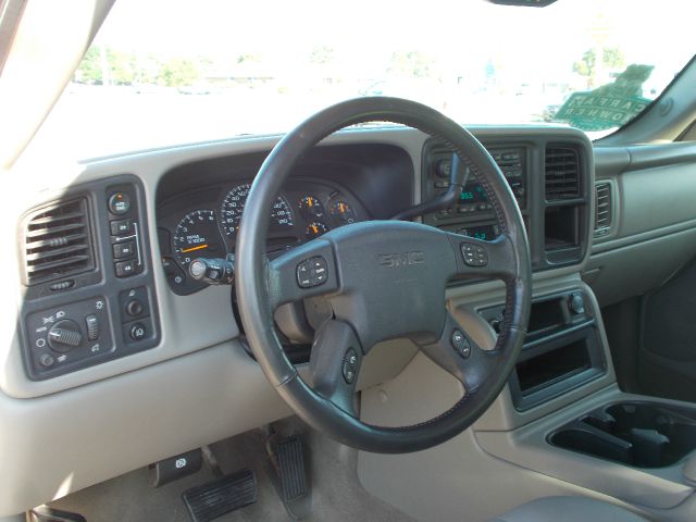 GMC Sierra 2500 2004 photo 3