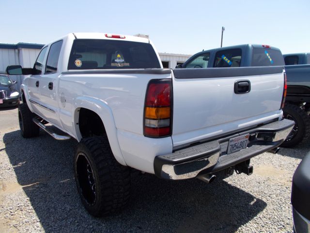 GMC Sierra 2500 2004 photo 3