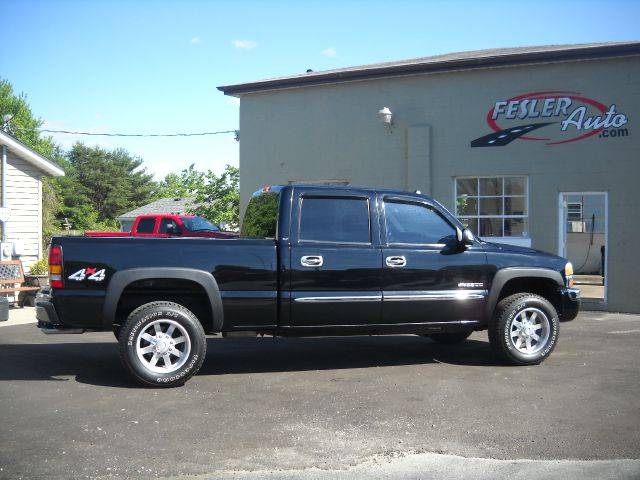 GMC Sierra 2500 2004 photo 2