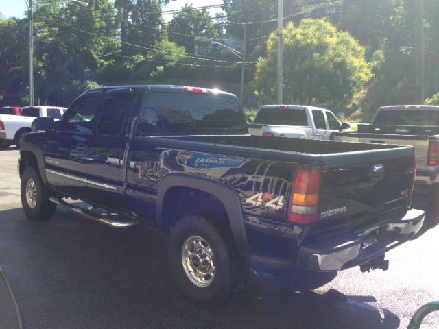 GMC Sierra 2500 2004 photo 4