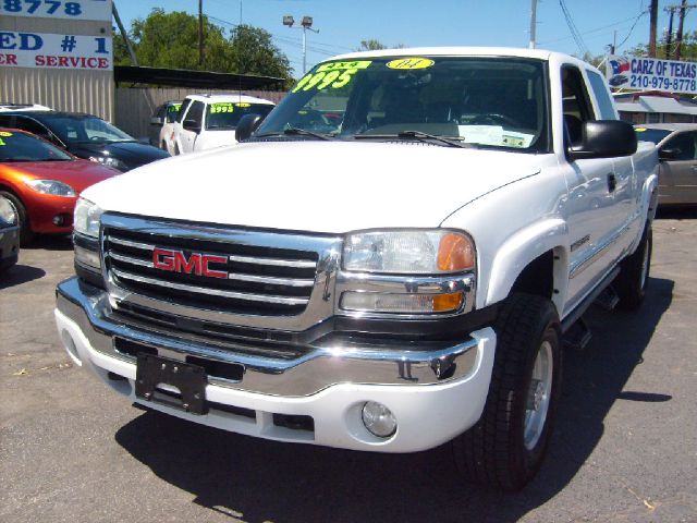 GMC Sierra 2500 2004 photo 1