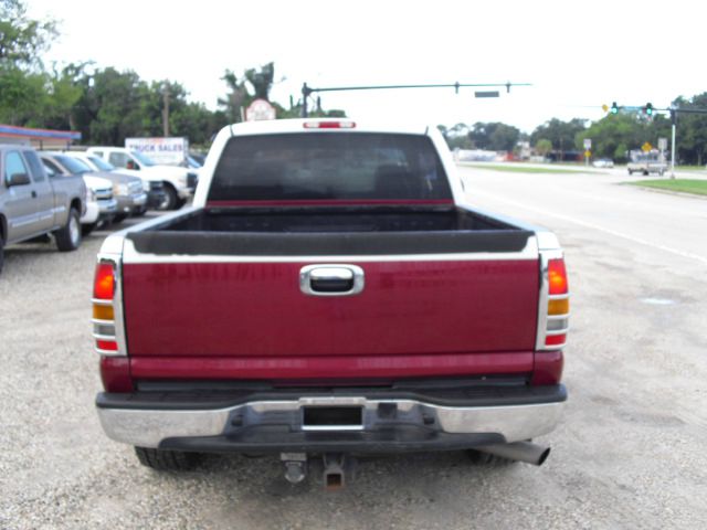 GMC Sierra 2500 2004 photo 2