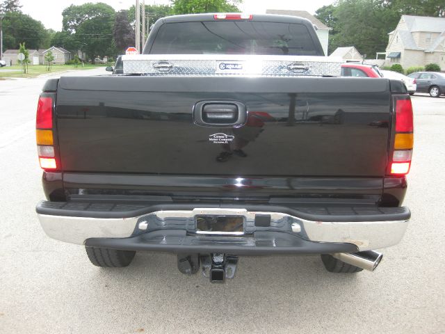 GMC Sierra 2500 2004 photo 4