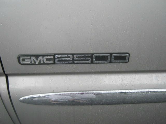 GMC Sierra 2500 2004 photo 4