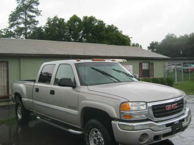 GMC Sierra 2500 2004 photo 8