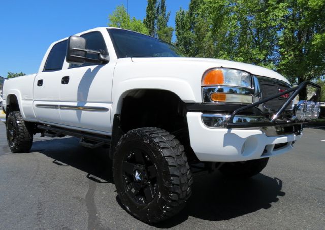 GMC Sierra 2500 2004 photo 4