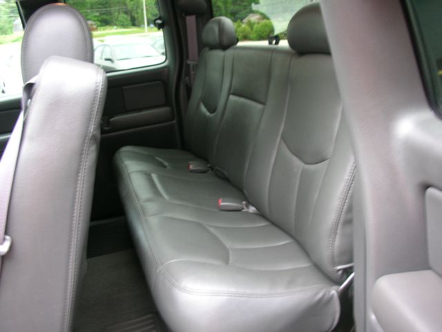 GMC Sierra 2500 2004 photo 4