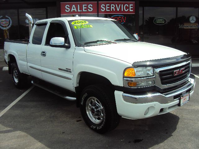 GMC Sierra 2500 2005 photo 3