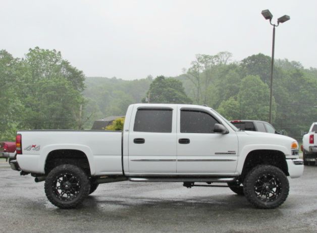 GMC Sierra 2500 2005 photo 3