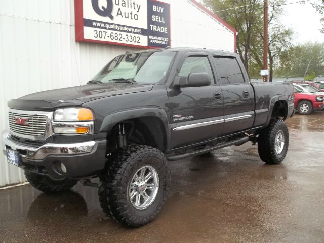 GMC Sierra 2500 2005 photo 1