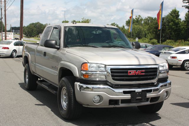 GMC Sierra 2500 2005 photo 3