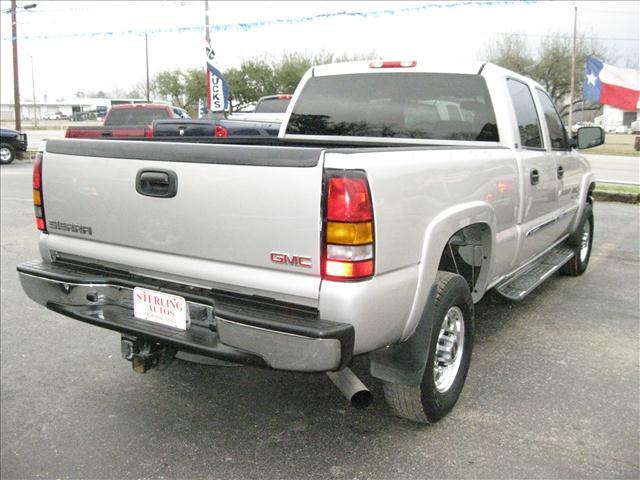 GMC Sierra 2500 2005 photo 3