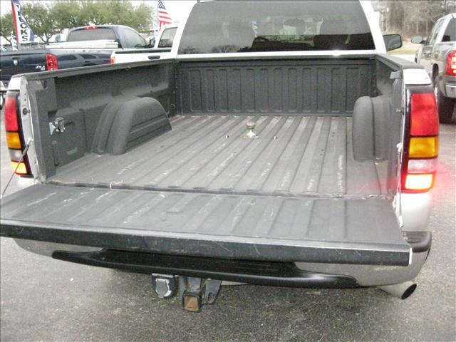 GMC Sierra 2500 2005 photo 4