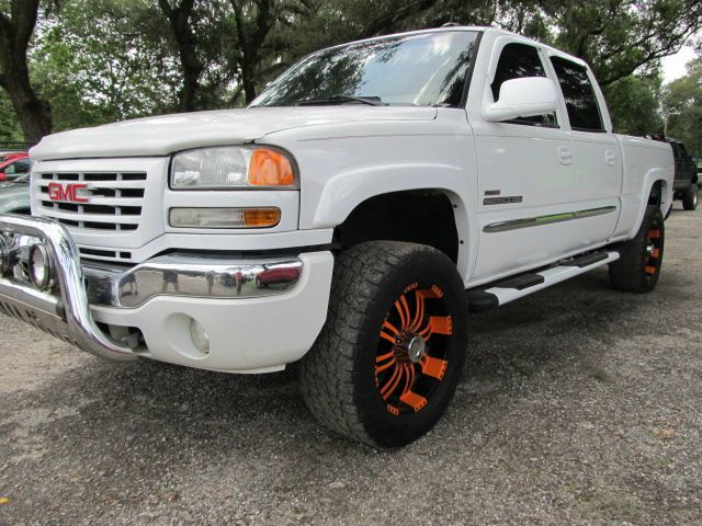 GMC Sierra 2500 2005 photo 2