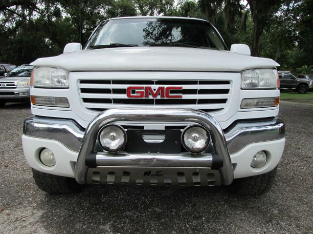 GMC Sierra 2500 2005 photo 3