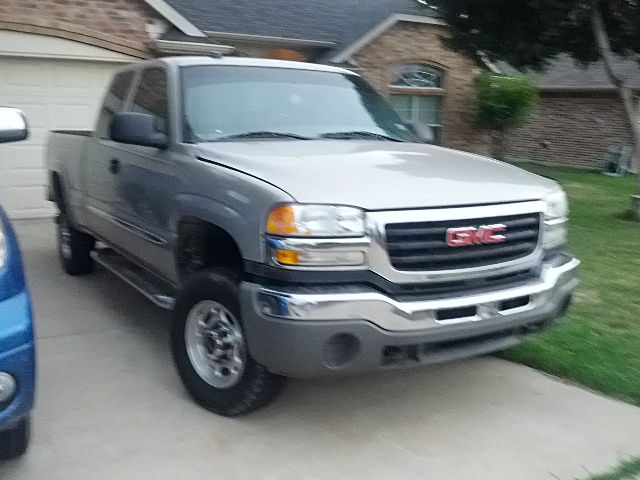 GMC Sierra 2500 2005 photo 1