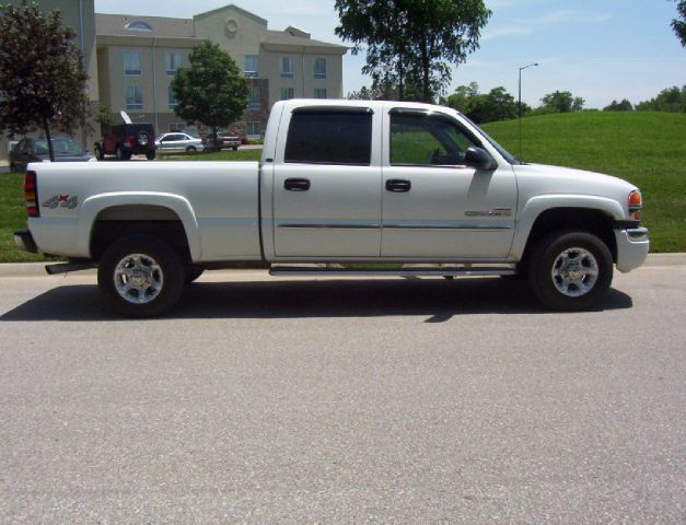 GMC Sierra 2500 2005 photo 20