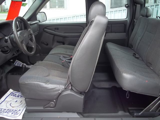 GMC Sierra 2500 2005 photo 10