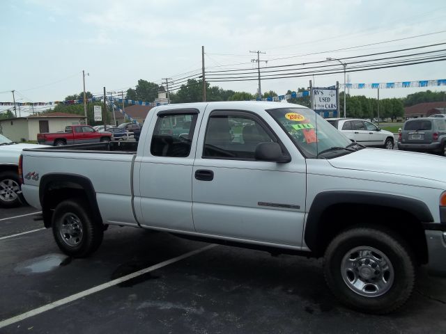 GMC Sierra 2500 2005 photo 16