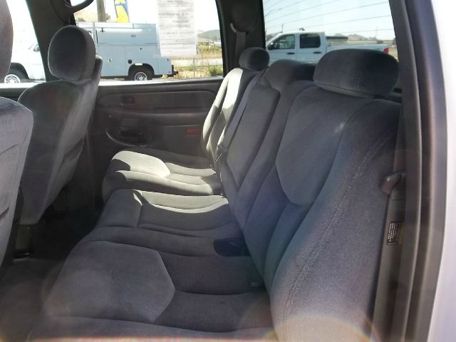 GMC Sierra 2500 2005 photo 2