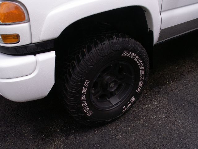 GMC Sierra 2500 2005 photo 1