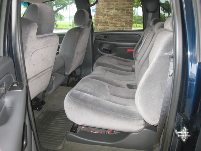 GMC Sierra 2500 2006 photo 2