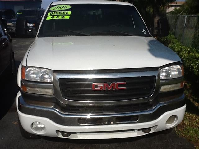 GMC Sierra 2500 2006 photo 3