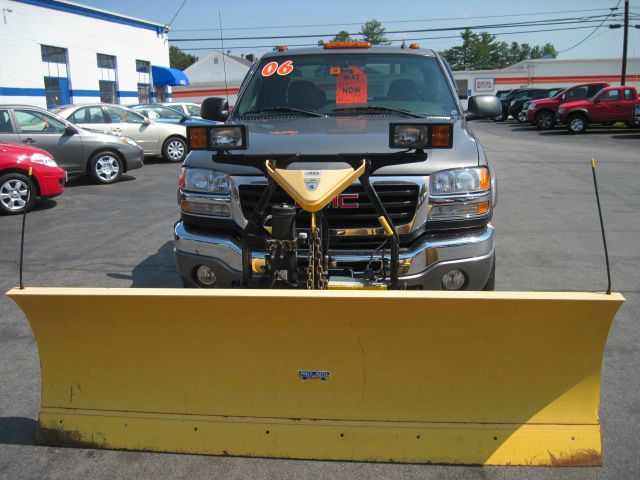 GMC Sierra 2500 SE W/rse Pickup Truck