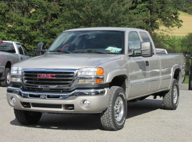 GMC Sierra 2500 2006 photo 4