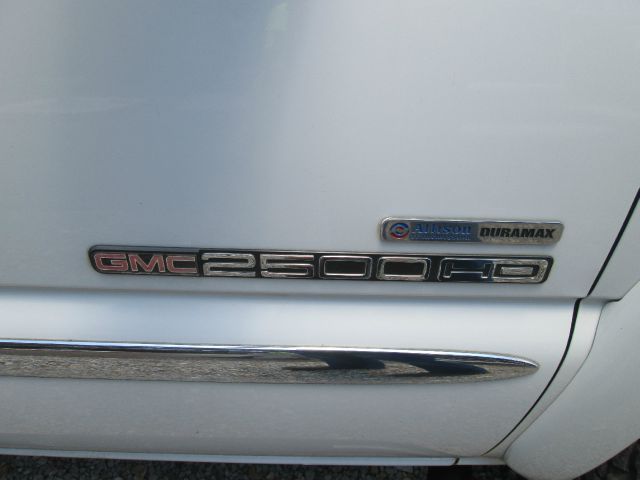 GMC Sierra 2500 2006 photo 5