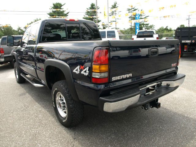 GMC Sierra 2500 2006 photo 4