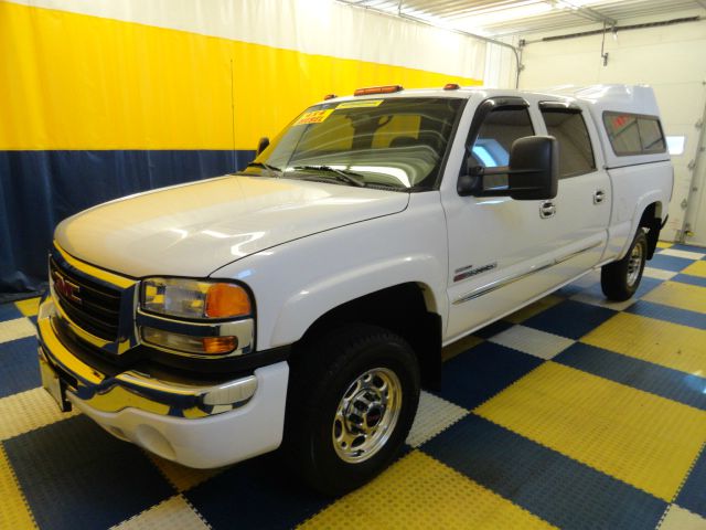 GMC Sierra 2500 2006 photo 3