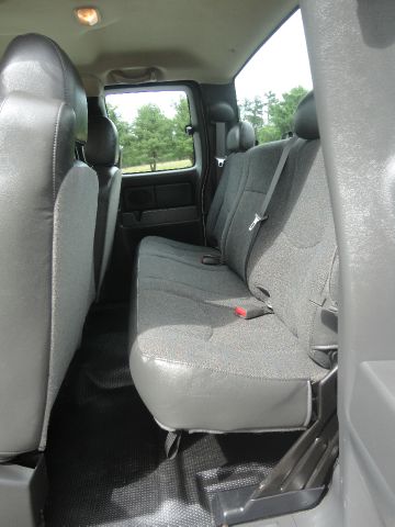 GMC Sierra 2500 2006 photo 13