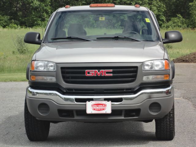 GMC Sierra 2500 2006 photo 19