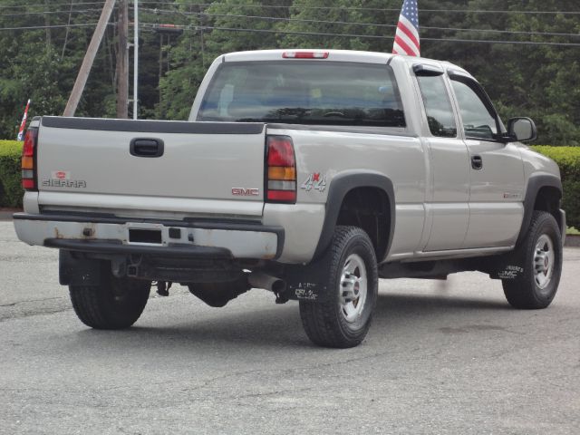 GMC Sierra 2500 2006 photo 9