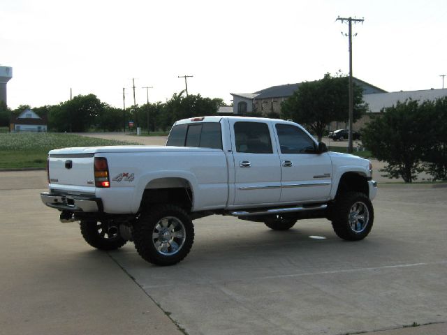 GMC Sierra 2500 2006 photo 18