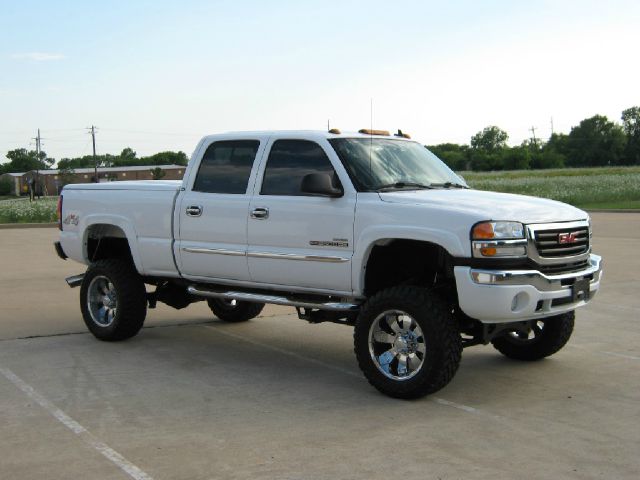 GMC Sierra 2500 2006 photo 20