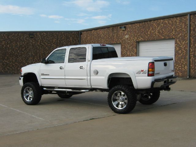 GMC Sierra 2500 2006 photo 27