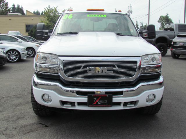 GMC Sierra 2500 2006 photo 3