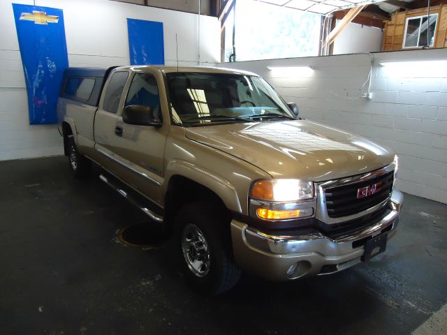 GMC Sierra 2500 2006 photo 3