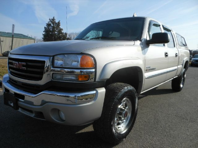 GMC Sierra 2500 2006 photo 1