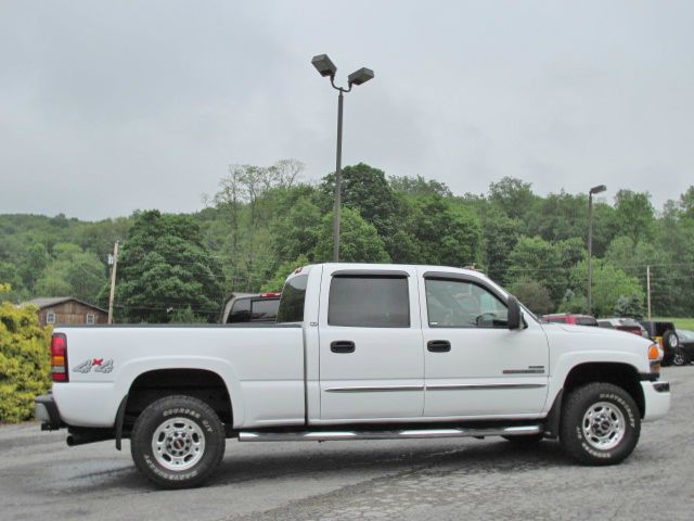 GMC Sierra 2500 2006 photo 11