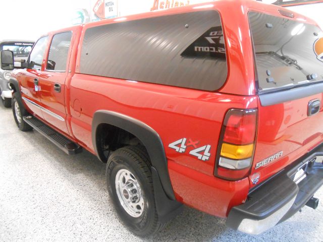 GMC Sierra 2500 2006 photo 12