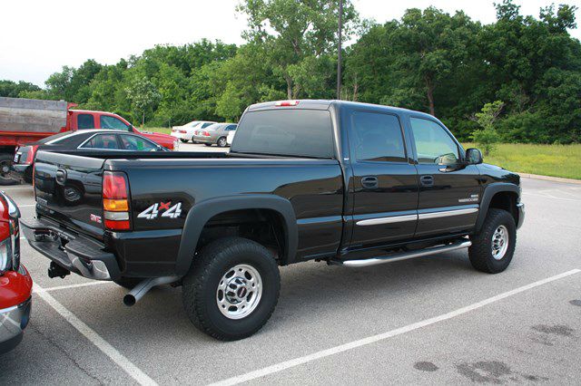 GMC Sierra 2500 2006 photo 19