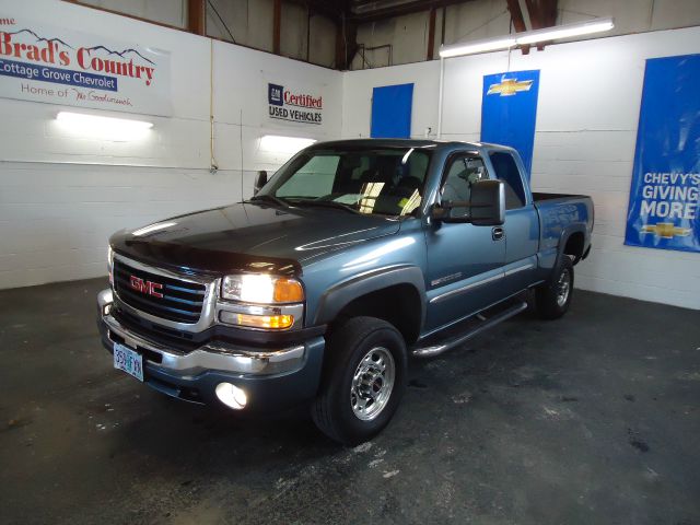 GMC Sierra 2500 2006 photo 3